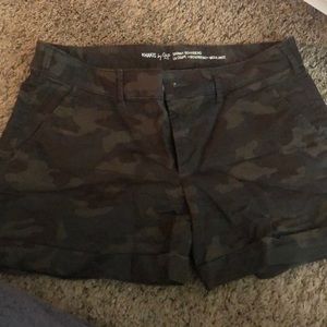 Gap Skinny Boyfriend Shorts